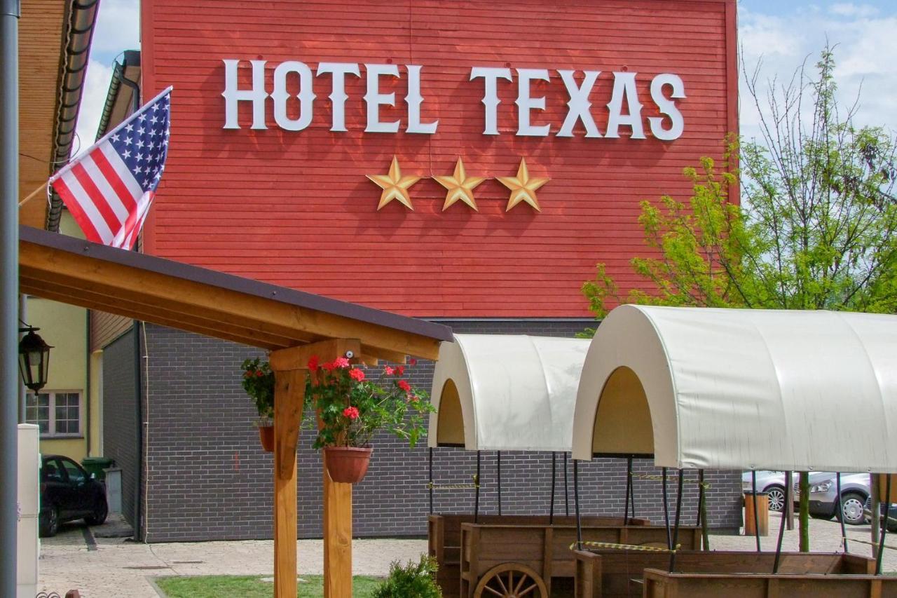 Hotel Texas - Żory 外观 照片